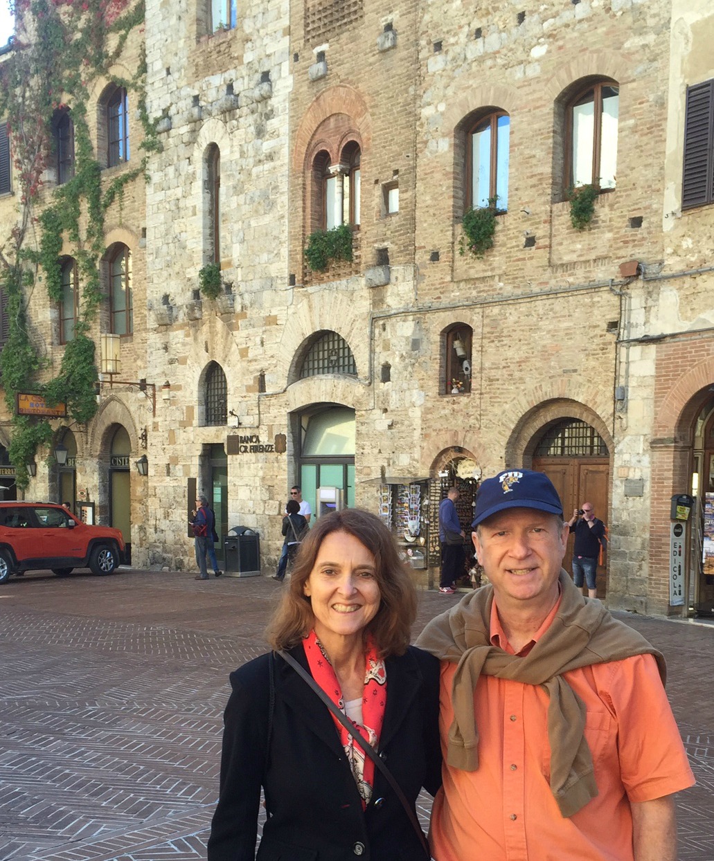 kittridge-couple-in-san-gimignano1.jpg