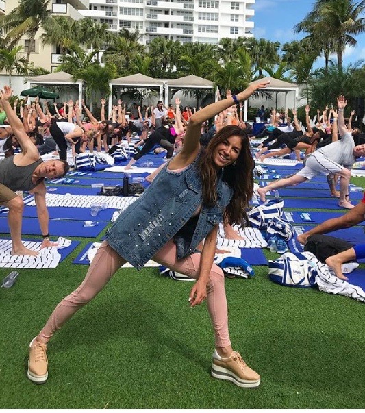 arlene-chaplin-yoga.jpeg