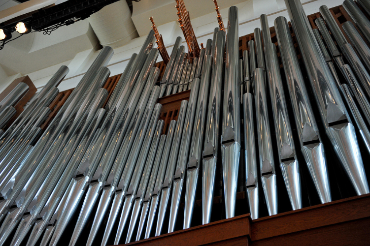 concert-hall-organ.jpg