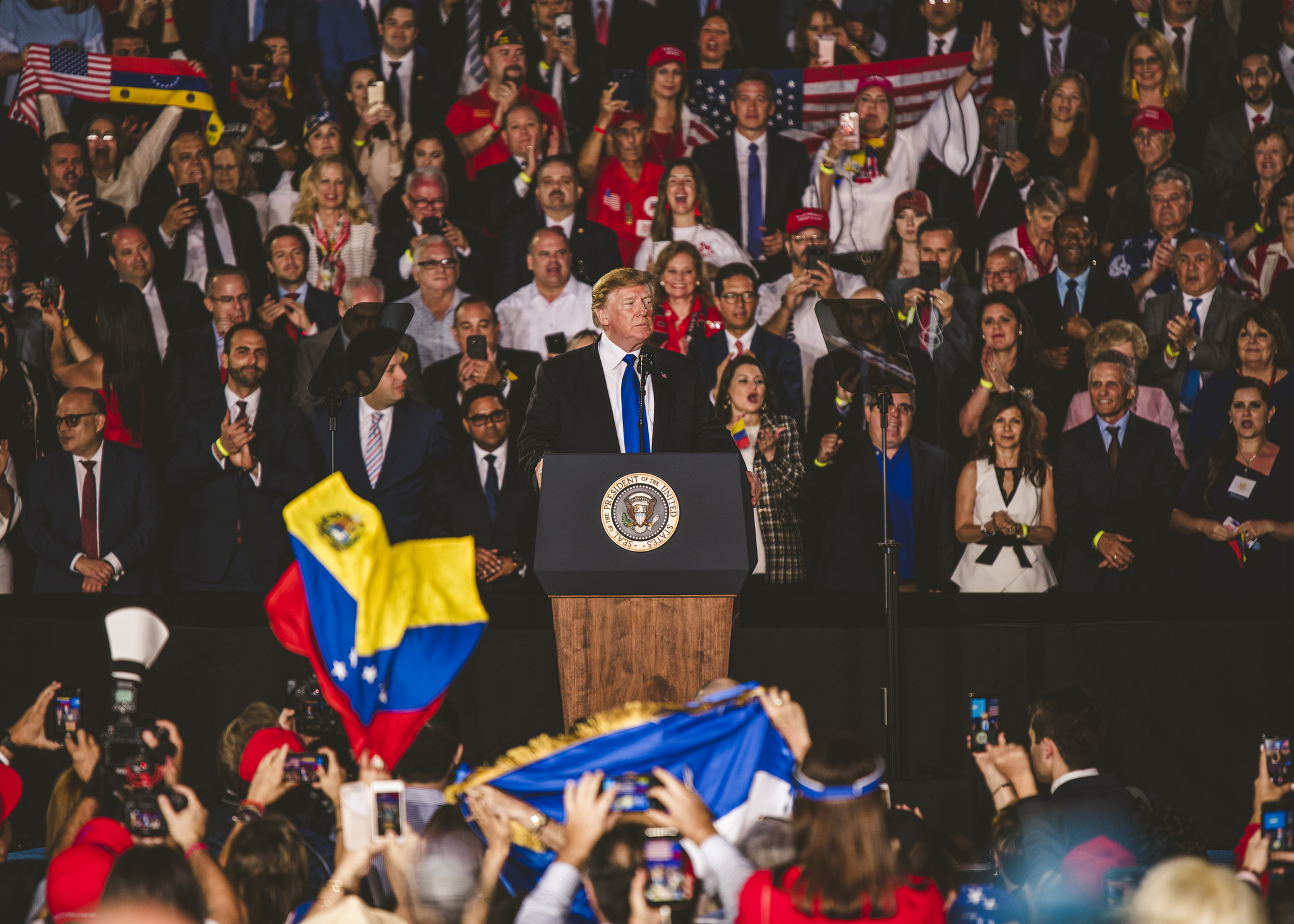 trump-with-flags-large.jpg