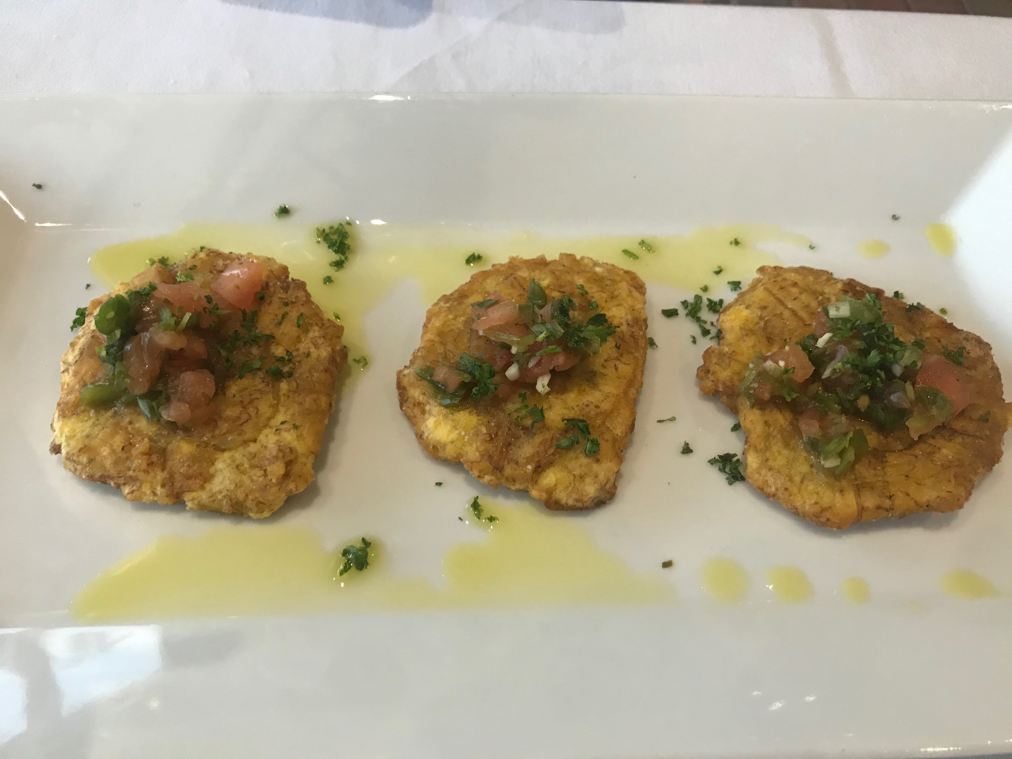 fiu-bistro-tostones.jpeg