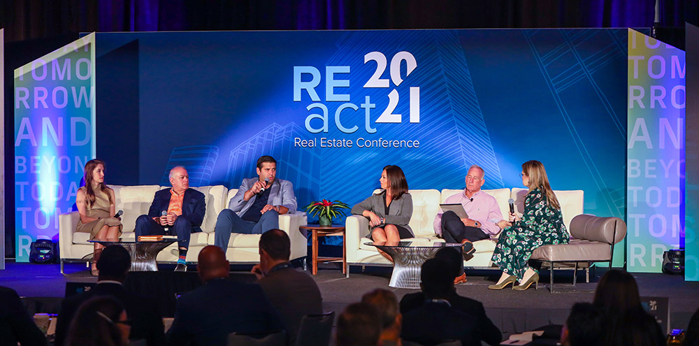 react-conference-2021-panel.jpg