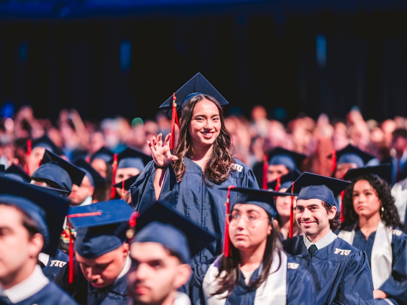 Graduate standing to be recognized during commencement