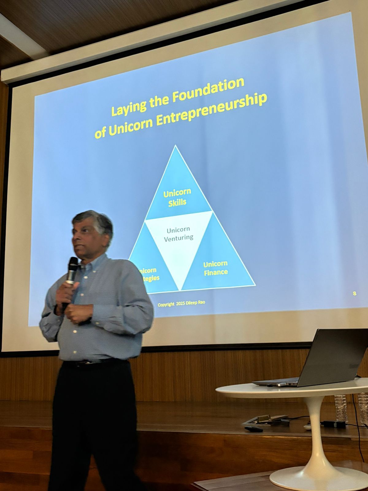 Rao in Buenos Aires teaching on Unicorn Entrepreneurship