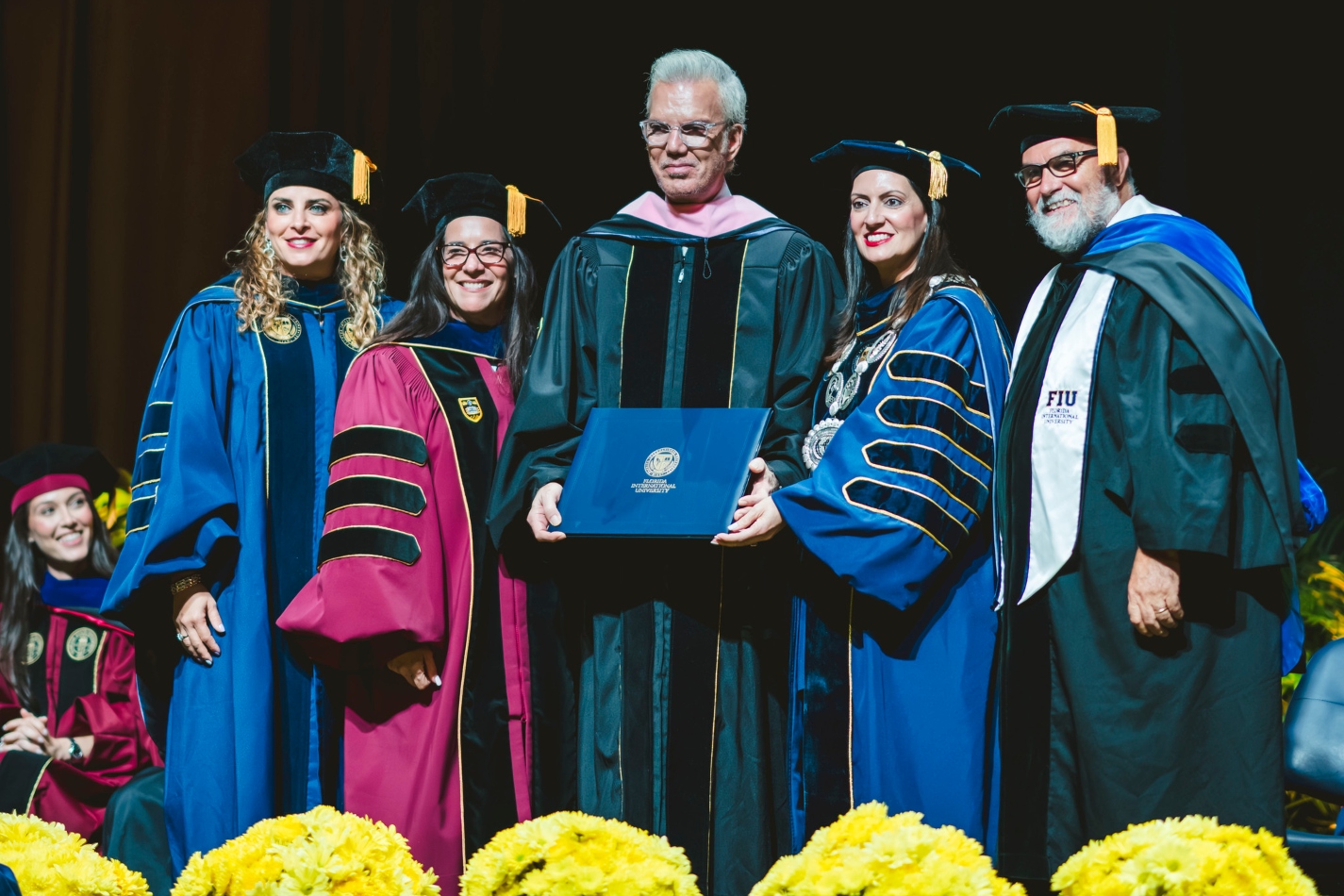 Willy Chirino receives honorary degree