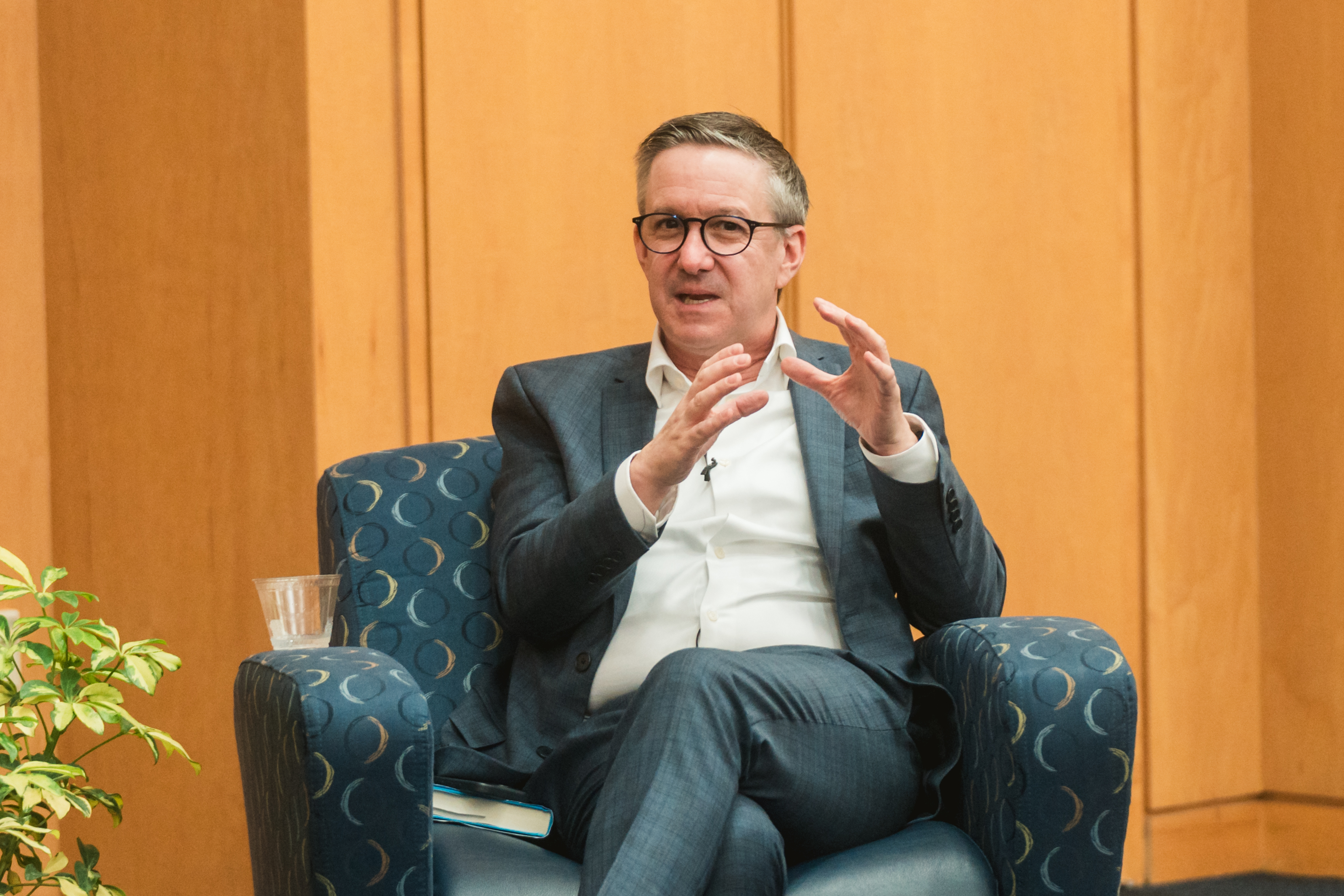 Jeff Selingo on campus during a conversation with FIU leaders, admissions team members, communicators and community members.